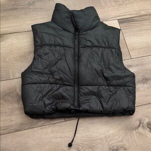 Cropped Black Puffer Vest